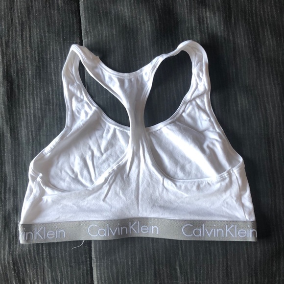 Calvin Klein sports bra - Picture 2 of 2